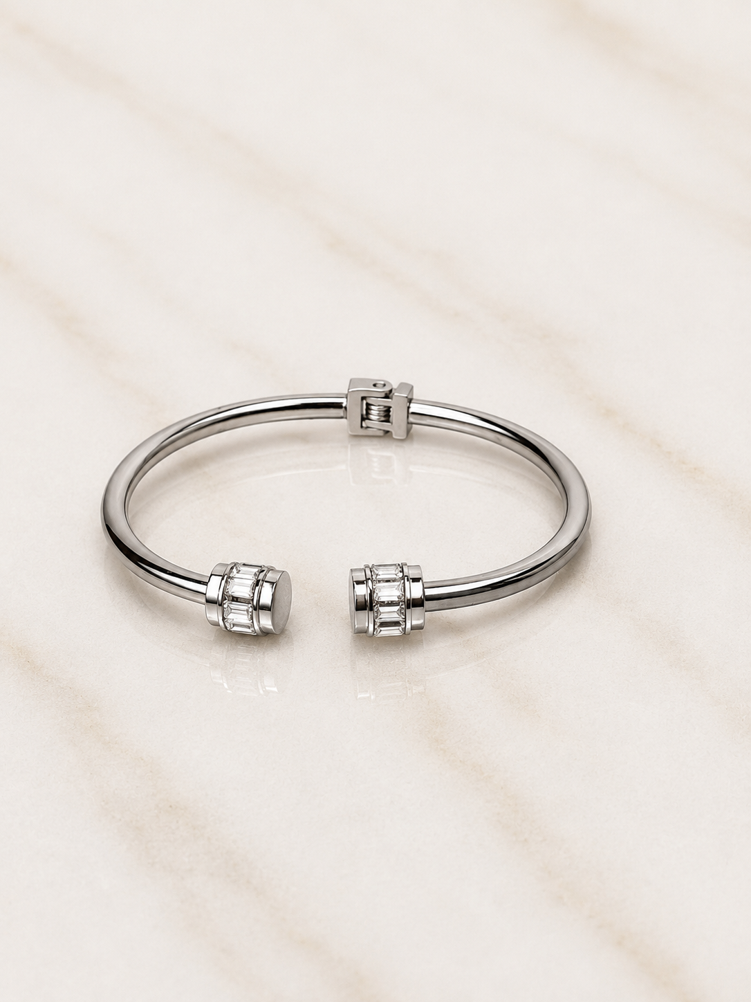 The Royal Radiance Cuff