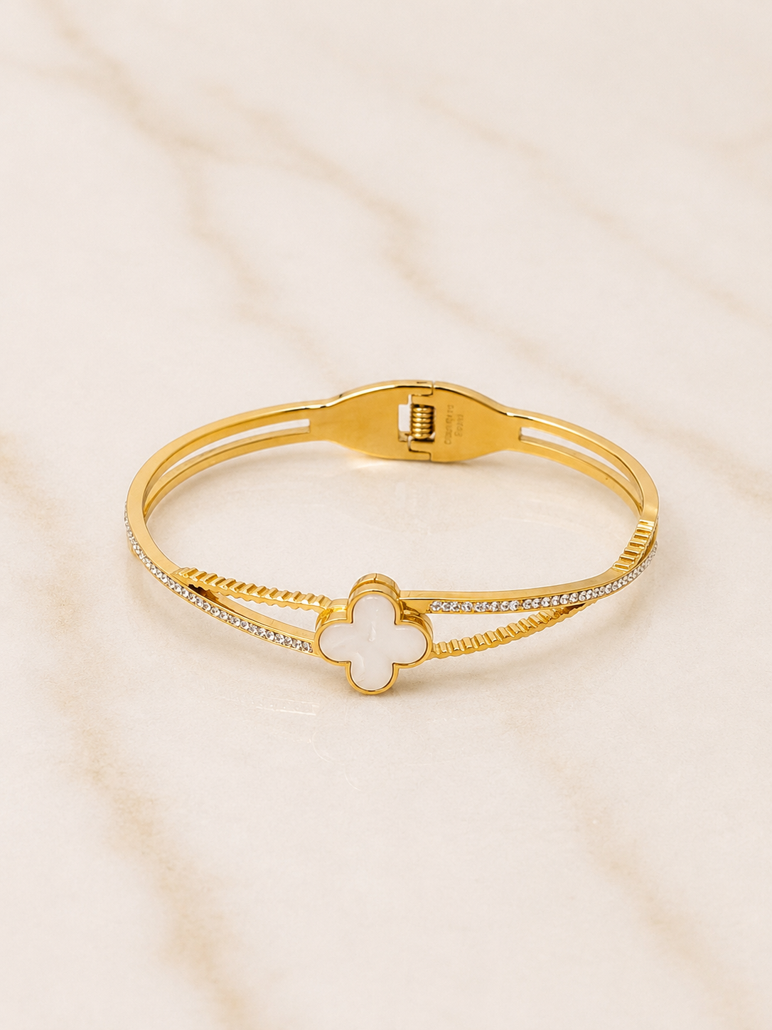 The Clover Infinity Bracelet