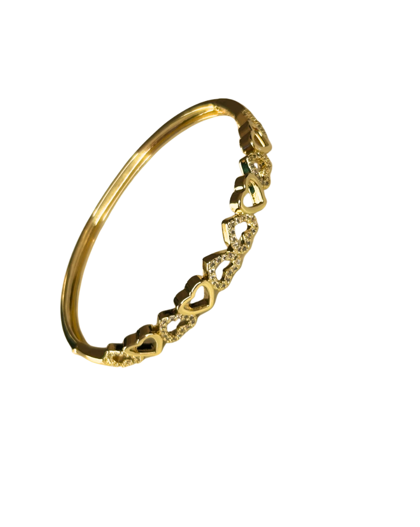 Endless Heart Spacle Bangle